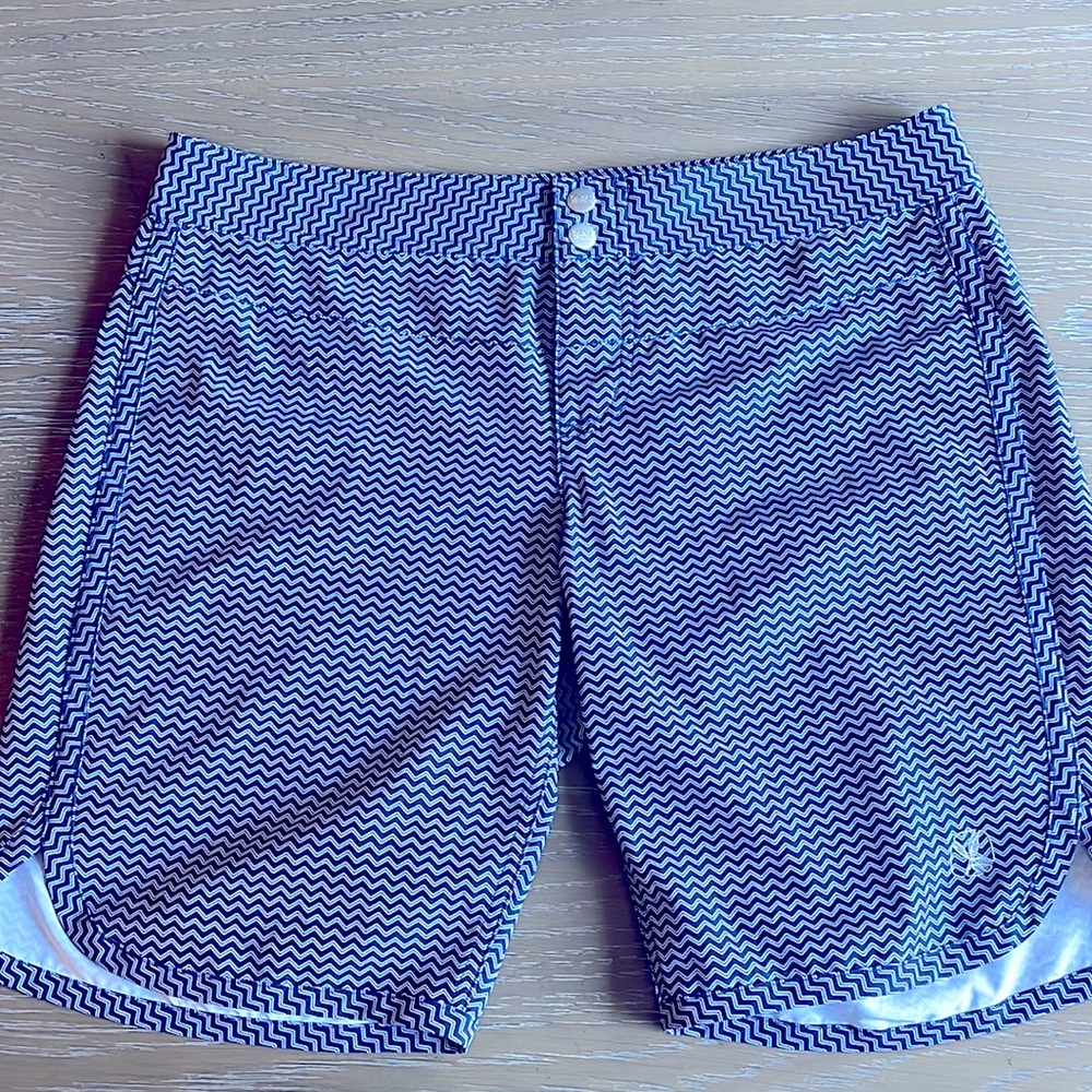 Carve board shorts